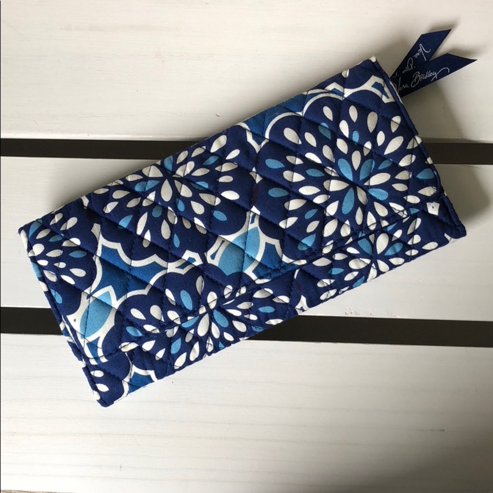 NWOT Vera Bradley Wallet